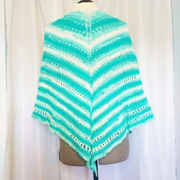 Handmade Striped Shawl Seafoam Green & White OSFM - Picture 3 of 5